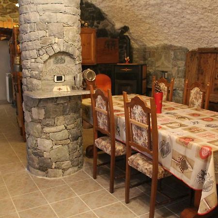 Fiocco Di Neve Apartment Монжове Екстериор снимка