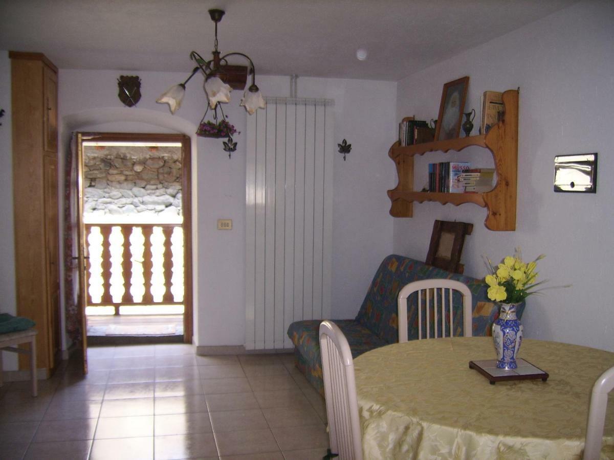 Fiocco Di Neve Apartment Монжове Екстериор снимка
