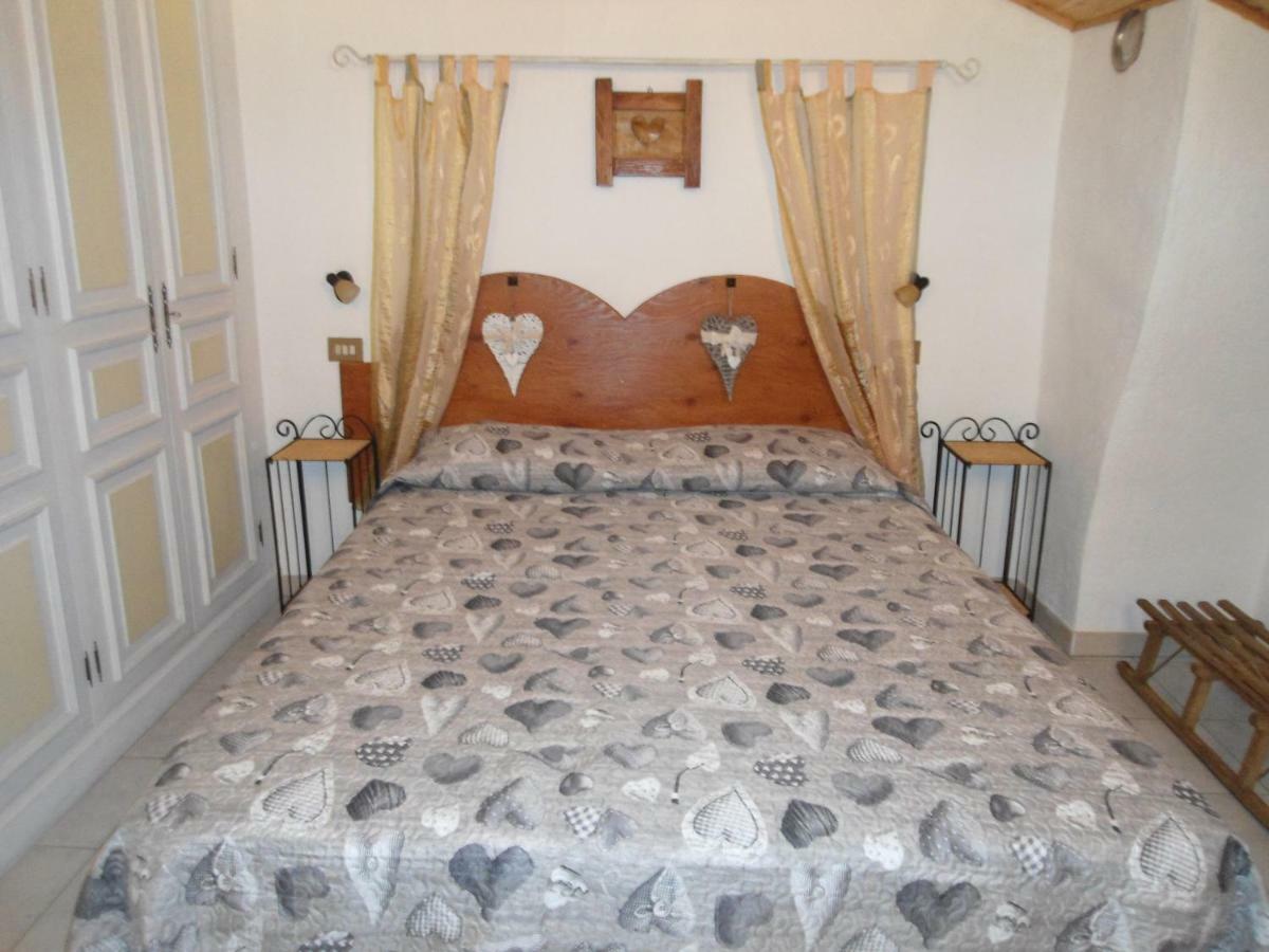 Fiocco Di Neve Apartment Монжове Екстериор снимка